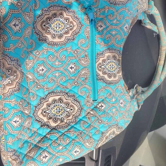 Vera bradley - Picture 1 of 4